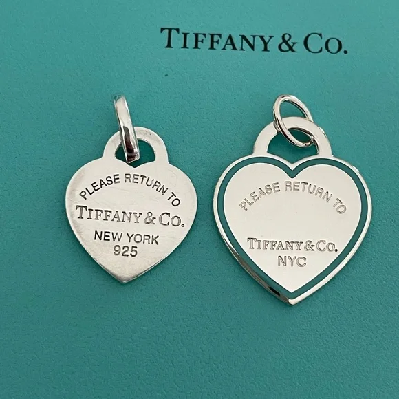 Tiffany & Co large blue outline pendant - Picture 4 of 4